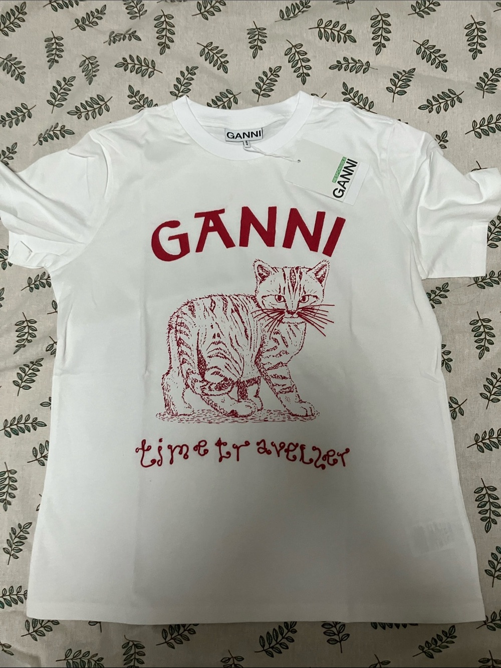 Ganni adorable white cat Graphic Tee Red kitten sketch Time Traveler print short
